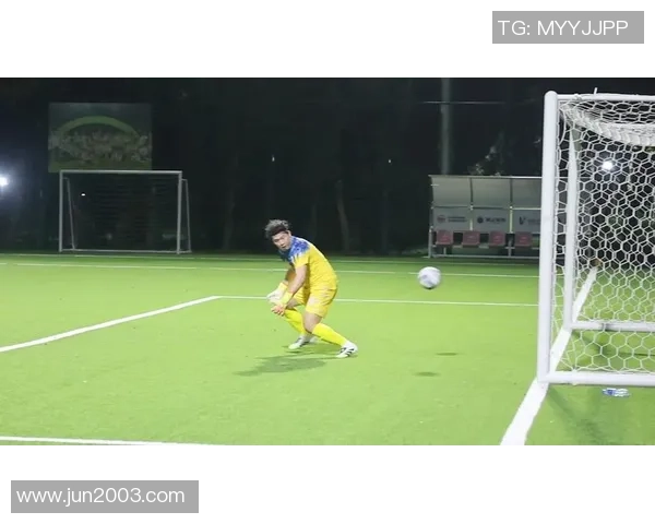 足球卡线的魅力与挑战解析让我们一起探索这项运动的精彩瞬间与技术要点