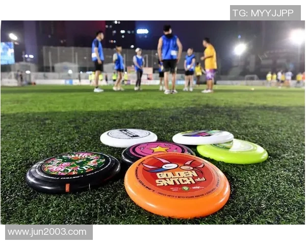 重庆飞盘队勇闯极限运动世界杯的辉煌历程与奋斗故事